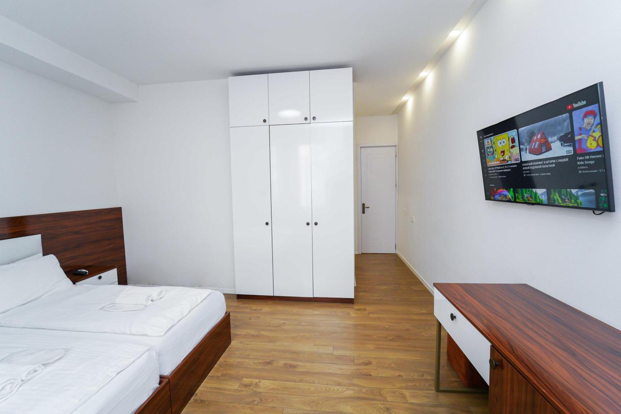 Hotel Type Rooms On Avenue Melikishvili, City Center Tbilisi Luaran gambar
